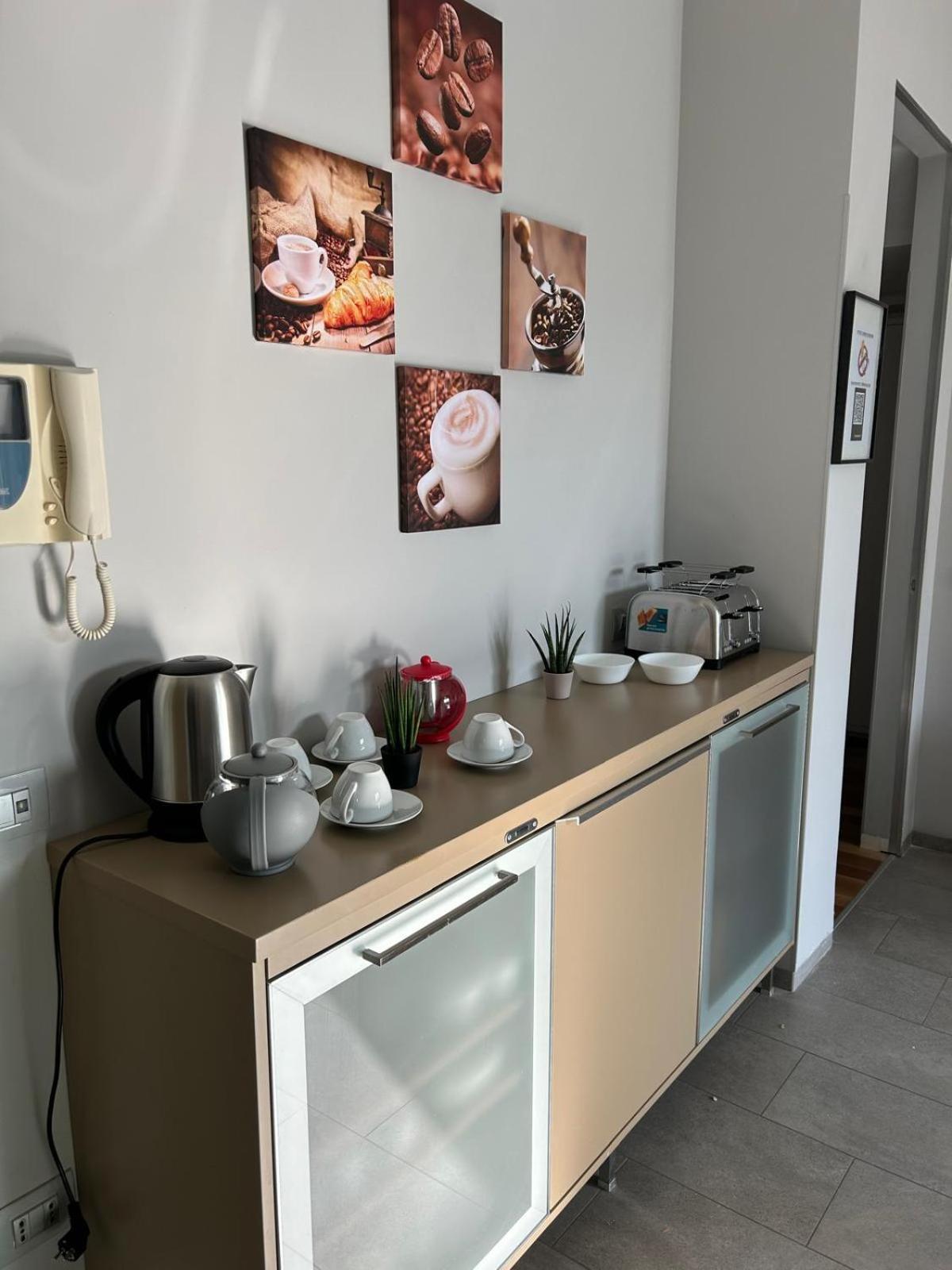 B&B Serangi - Il Piacere Di Sentirsi A Casa Cercola Eksteriør bilde